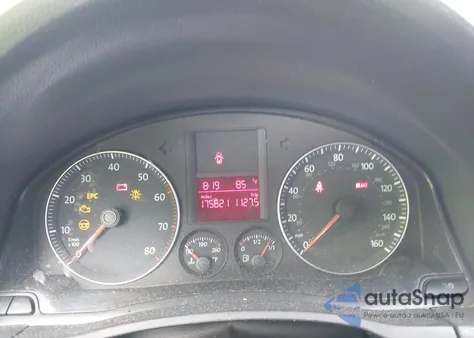 2007 Volkswagen Rabbit 4-Door из США, поврежденный, VIN WVWCR71K77W131185